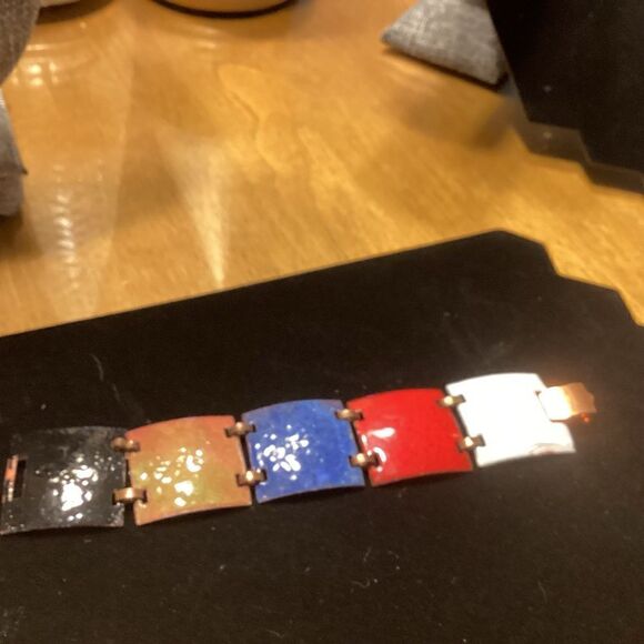 Vintage Coppertone Red, White & Blue Enamel Bracelet - Picture 4 of 6